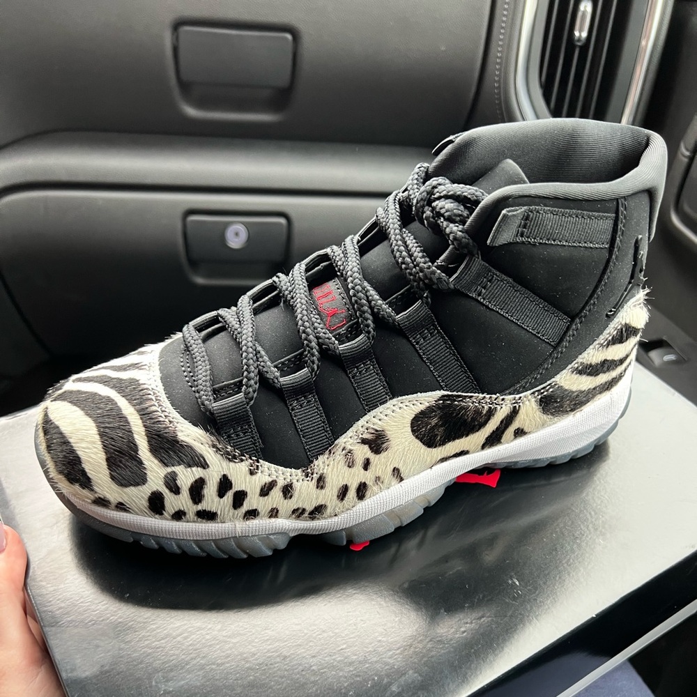 Women’s Air Jordan 11 Retro